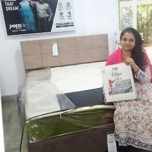 Customer Lakshmi N at the Peps Old Madras Road store